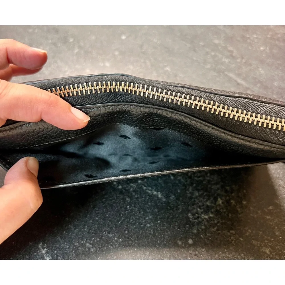NEW Kate Spade Black‎ Large Continental Peebled Leather Zip Wallet Sienne Logo